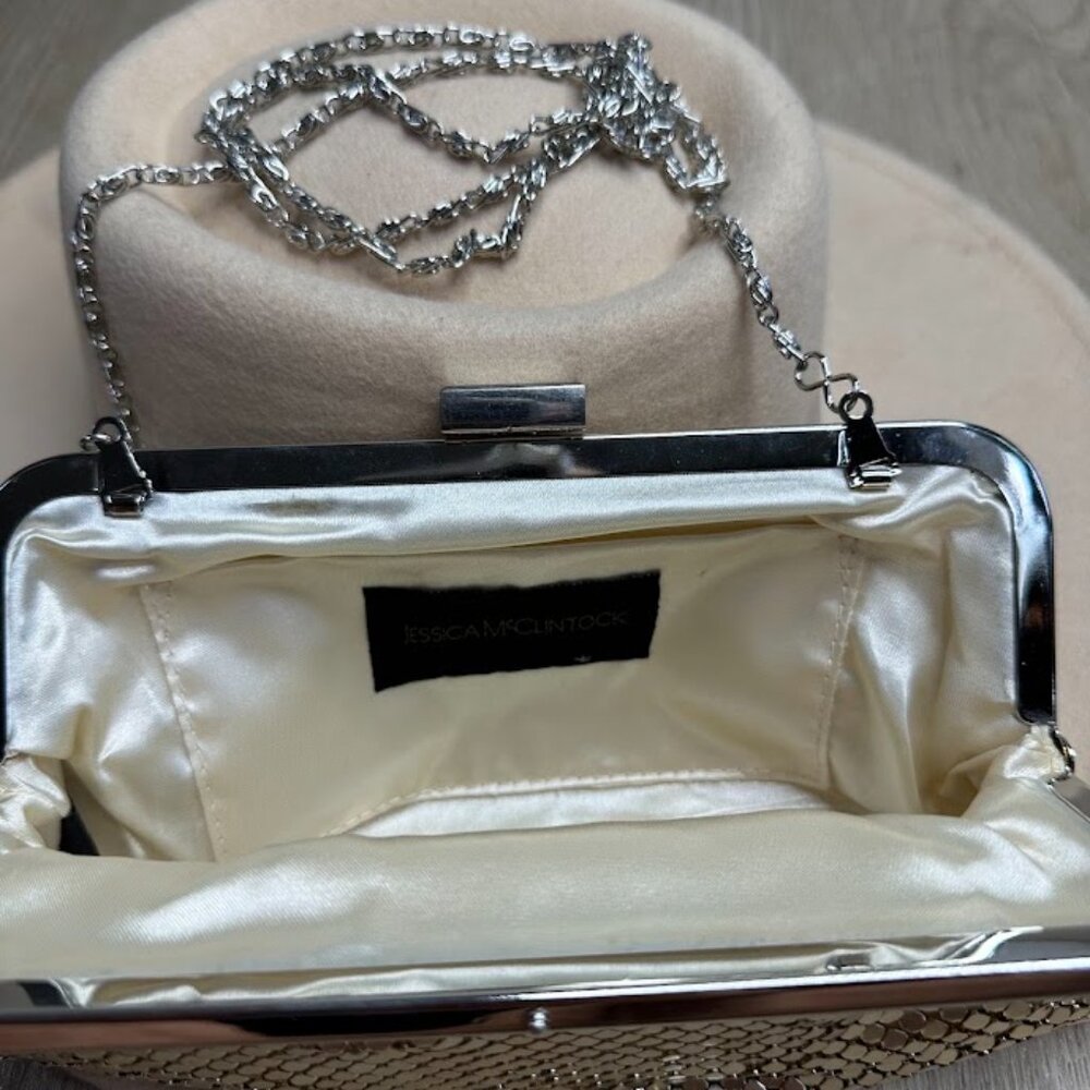 Jessica McClintock Clutch w/Chain Strap Champagne Glitter Jewel Clasp Satchel - Picture 2 of 4